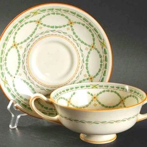 Cream Soup Bowl & Saucer Set 1 of 4